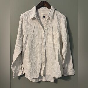 Universal Thread 100% Cotton Cream Relaxed Fit Button Down Shirt